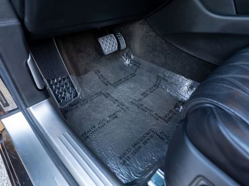 Used 2015 Bentley Flying Spur V8 image 94