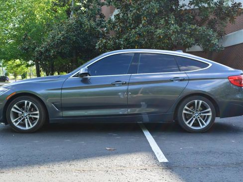 Used 2018 BMW 330i Gran Turismo xDrive AWD/4WD image 8