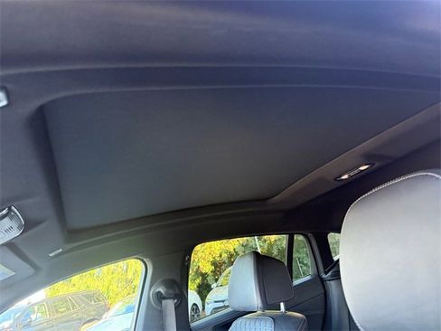 Used 2023 BMW X6 xDrive40i image 15