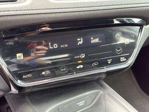 Used 2018 Honda HR-V EX image 19