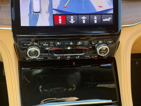 New 2025 Jeep Grand Cherokee L Summit w/ Obsidian Package image 19