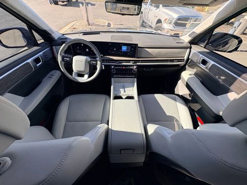 Used 2024 Hyundai Santa Fe Calligraphy AWD/4WD image 14