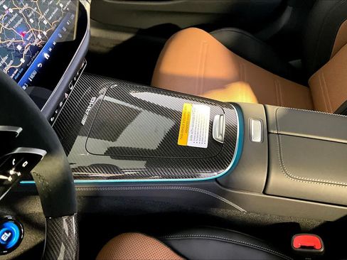 New 2026 Mercedes-Benz E 53 AMG e 4MATIC Sedan image 10