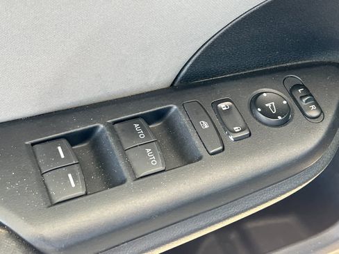 Used 2019 Honda Civic EX image 14