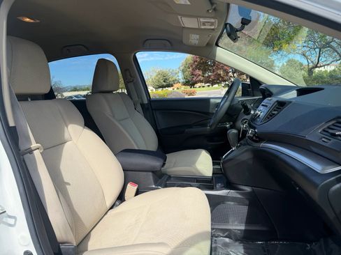 Used 2016 Honda CR-V SE image 14