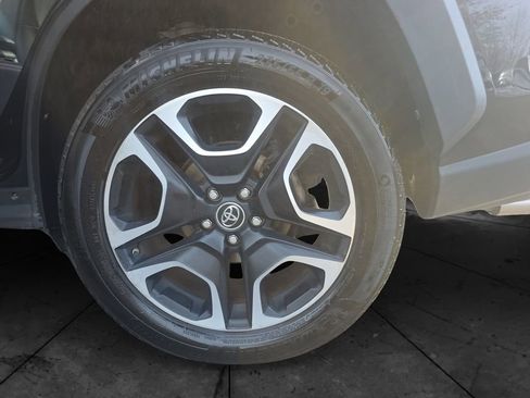 Used 2019 Toyota RAV4 Adventure image 29