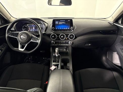 Used 2025 Nissan Sentra SV FWD image 35