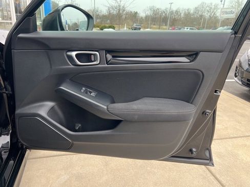 Used 2023 Honda Civic EX image 18