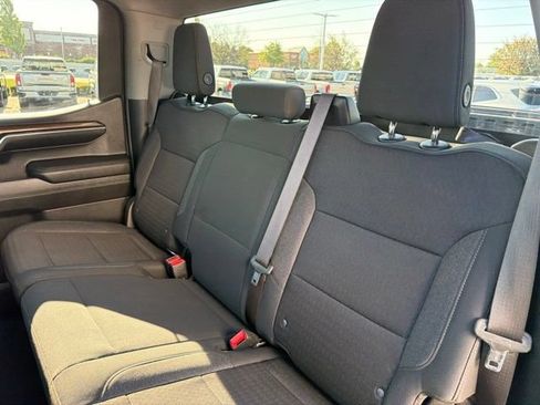 Used 2024 Chevrolet Silverado 1500 LT AWD/4WD image 19
