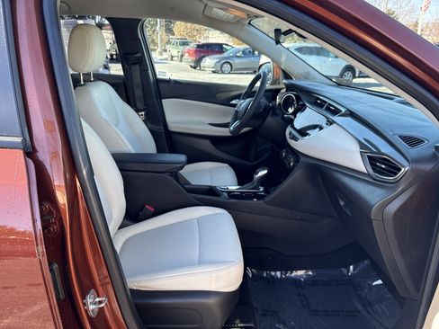 Used 2021 Buick Encore GX Preferred w/ Cold Weather Comfort Package image 9