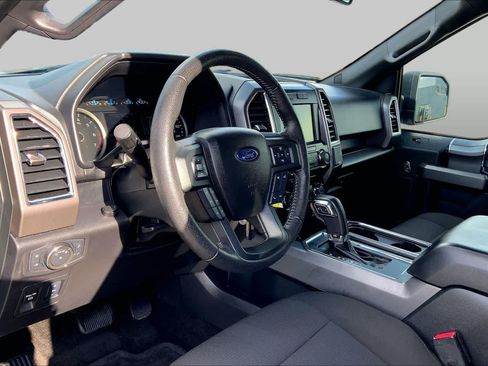 Used 2015 Ford F150 XLT w/ Equipment Group 302A Luxury AWD/4WD image 16