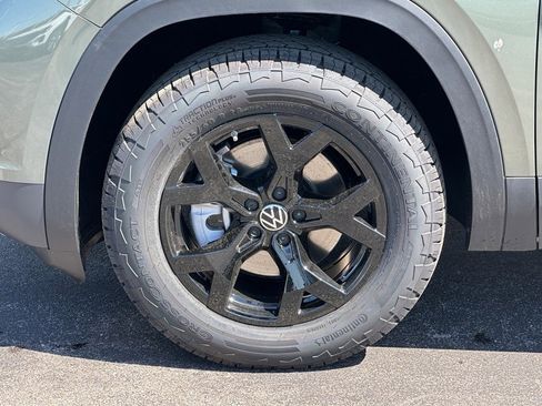 New 2026 Volkswagen Atlas Peak Edition AWD/4WD image 6