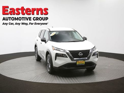 Used 2023 Nissan Rogue S AWD/4WD image 51