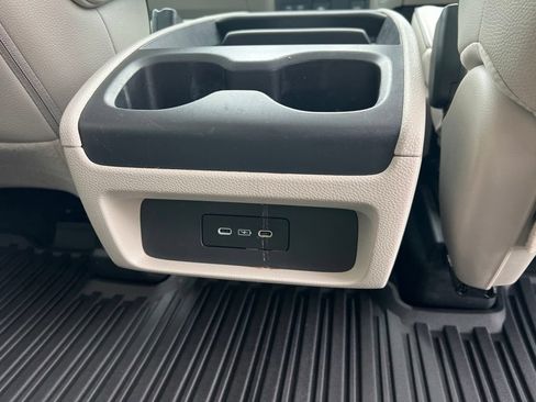 Used 2025 Honda Odyssey Touring image 28
