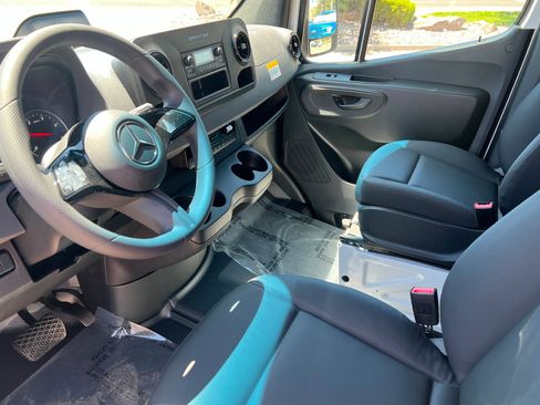 New 2026 Mercedes-Benz Sprinter 3500 image 15