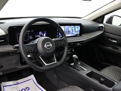 New 2026 Nissan Kicks SV image 15