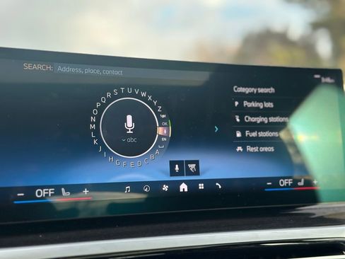 Certified 2024 BMW i4 eDrive35 w/ Premium Package image 39