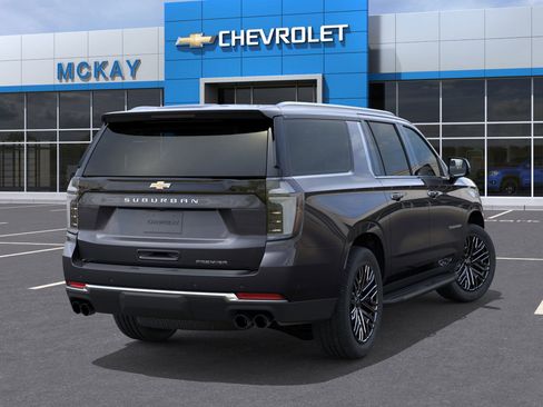 New 2026 Chevrolet Suburban Premier w/ Sun And Tow Package image 4