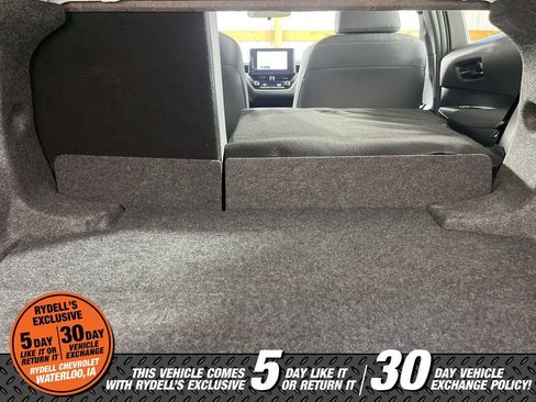 Used 2025 Toyota Corolla LE image 22