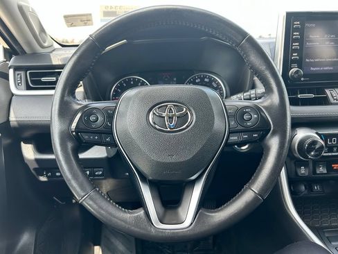 Used 2019 Toyota RAV4 XLE Premium w/ Cold Weather Package AWD/4WD image 21
