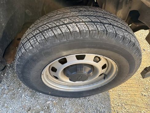 Used 2012 Chevrolet Colorado W/T image 10