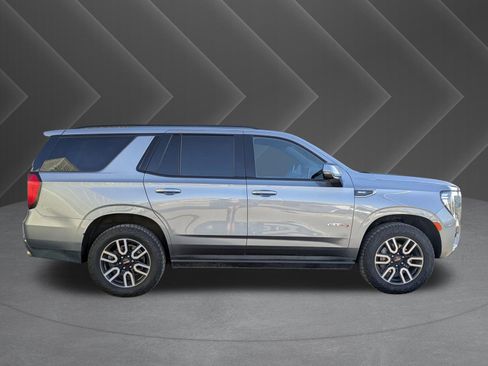 Used 2022 GMC Yukon AT4 image 5