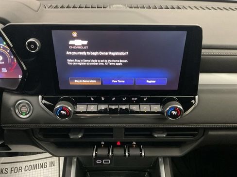 New 2026 Chevrolet Colorado LT w/ LT Convenience Package AWD/4WD image 14
