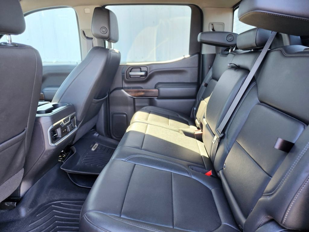 Used 2021 GMC Sierra 1500 SLT w/ SLT Premium Package AWD/4WD image 14