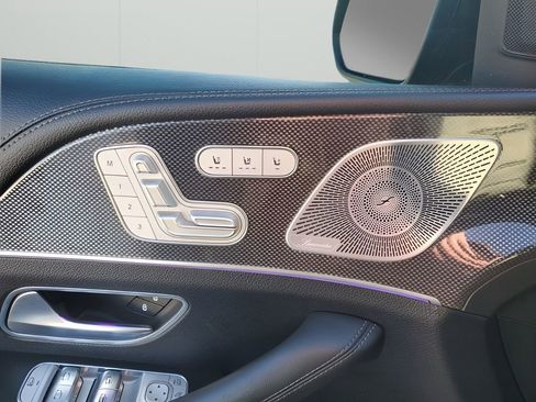 Used 2021 Mercedes-Benz GLE 580 4MATIC image 27