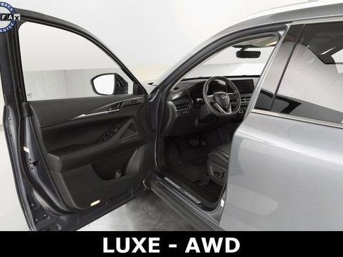 Used 2024 INFINITI QX60 Luxe image 10