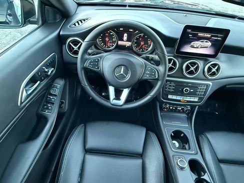 Used 2019 Mercedes-Benz CLA 250 image 42