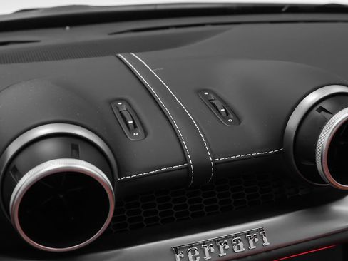 Certified 2022 Ferrari Portofino M RWD image 68