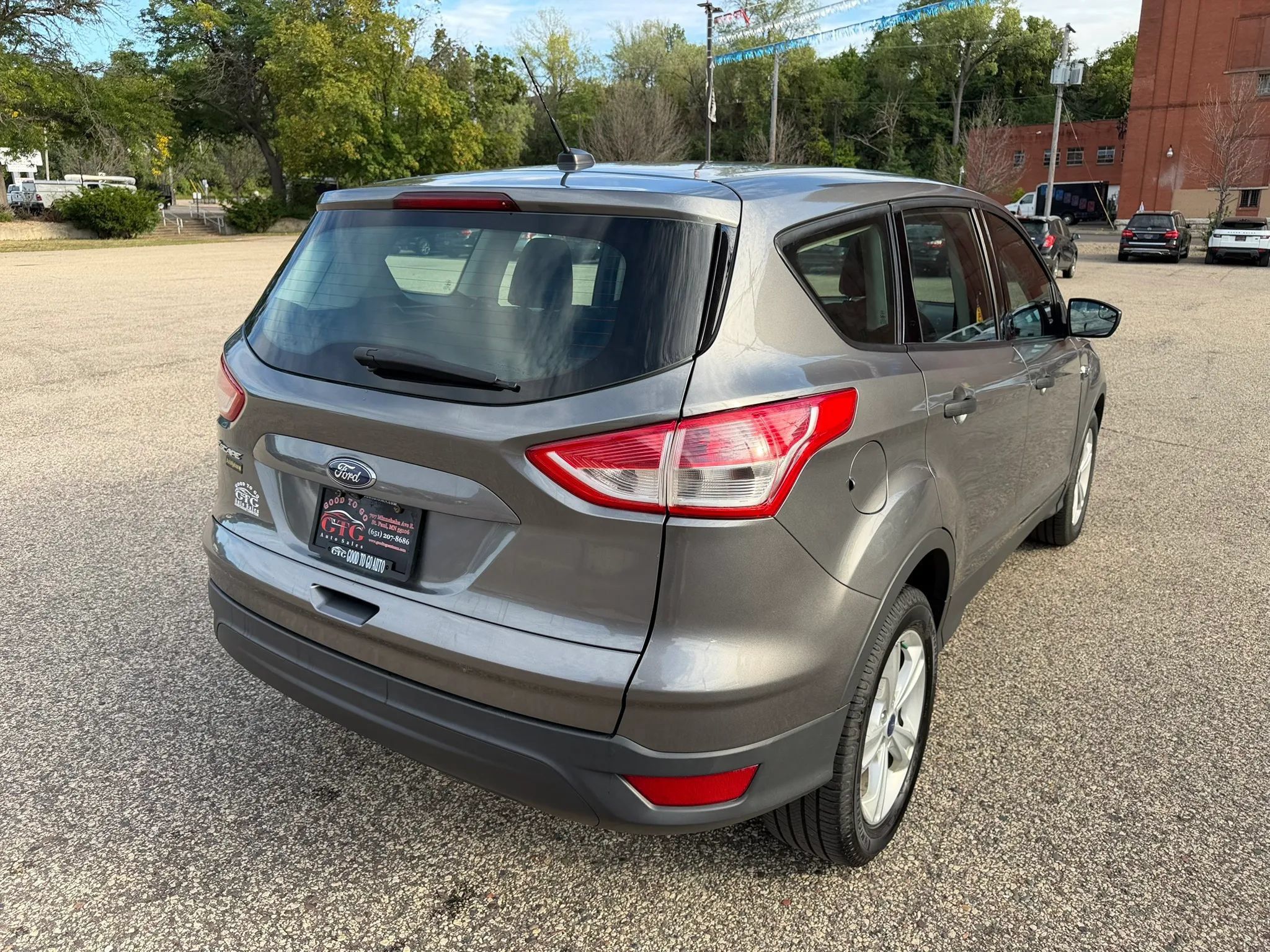 Used 2014 Ford Escape S FWD image 6
