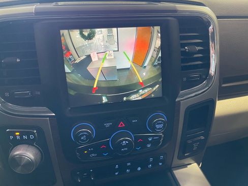 Used 2017 RAM 1500 Laramie w/ Convenience Group image 39