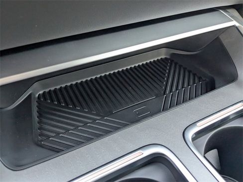 New 2026 BMW 740i w/ Executive Package image 26