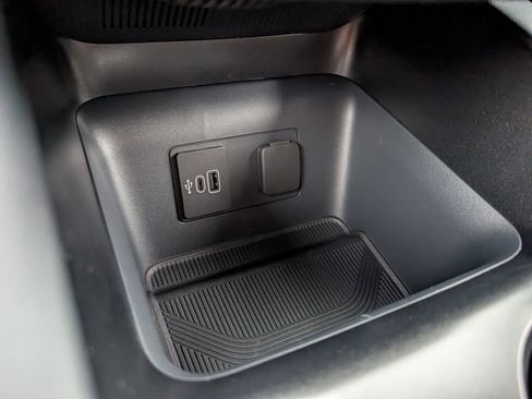 New 2026 Ford Explorer ST image 15