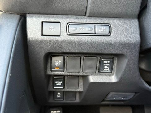 New 2026 Nissan Frontier SV w/ SV Convenience Package image 30