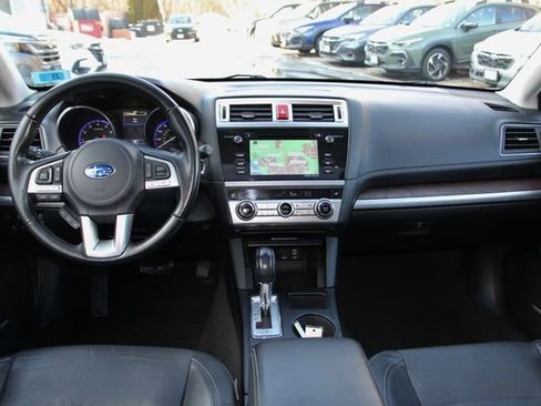 Used 2016 Subaru Outback 3.6R Limited image 30
