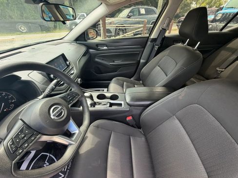 Used 2021 Nissan Altima 2.5 S w/ Driver Assist Package FWD image 10