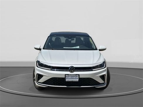 New 2025 Volkswagen Jetta SE image 2