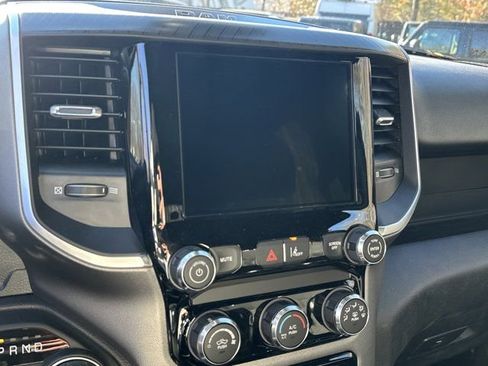 New 2026 RAM 1500 Express image 25