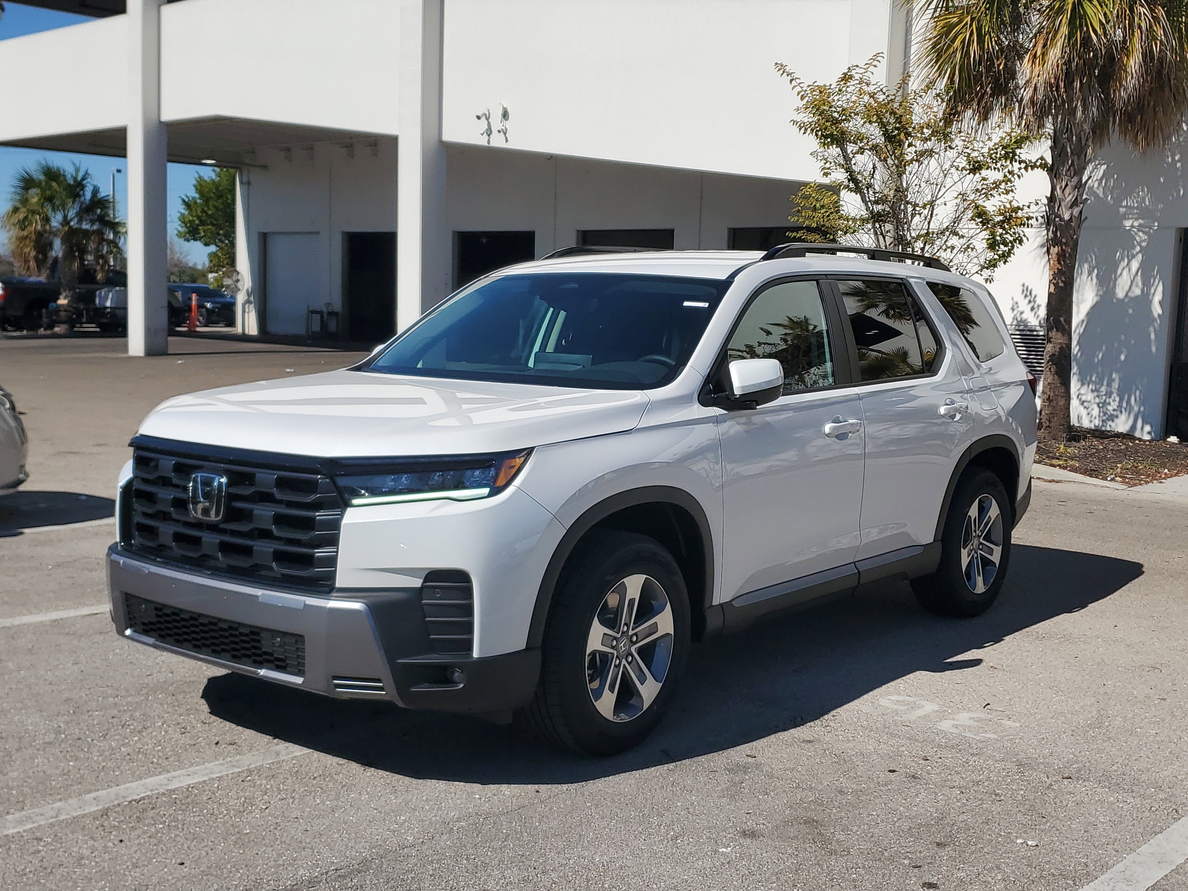 New 2026 Honda Pilot EX-L image 8