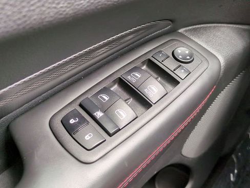 Used 2023 Dodge Durango R/T image 25