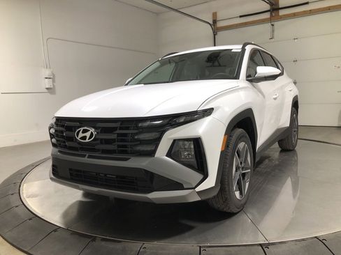 New 2026 Hyundai Tucson SEL image 3
