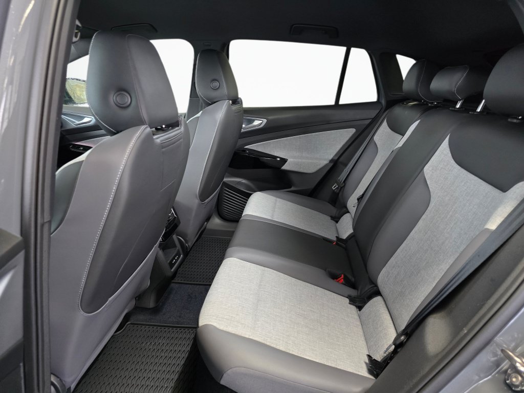 New 2026 Volkswagen ID.4 Pro AWD/4WD image 28