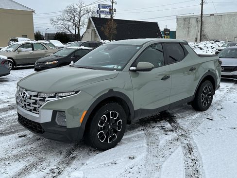 Certified 2024 Hyundai Santa Cruz SE image 4