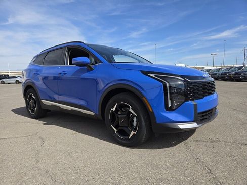 New 2026 Kia Sportage EX FWD image 2