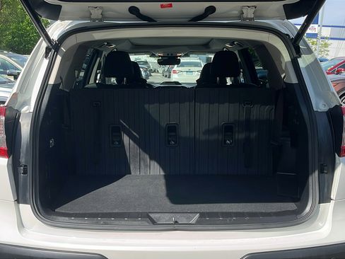 Certified 2023 Subaru Ascent Limited w/ Technology Package AWD/4WD image 26