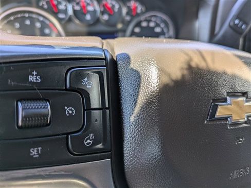 Used 2021 Chevrolet Silverado 2500 LT w/ Convenience Package AWD/4WD image 27