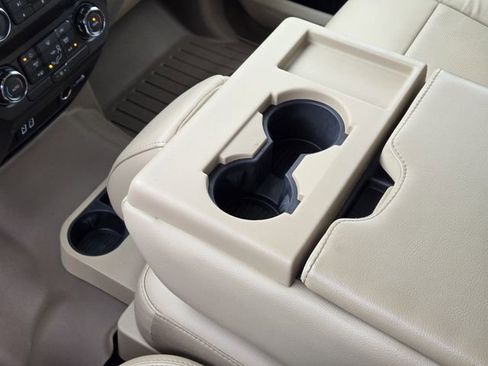 Used 2019 Ford F350 Lariat w/ Tow Technology Bundle image 22